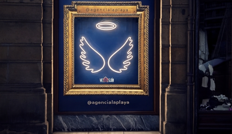 Sorteo de Navidad: hazte un selfie con nuestras alas y gana una cena para dos