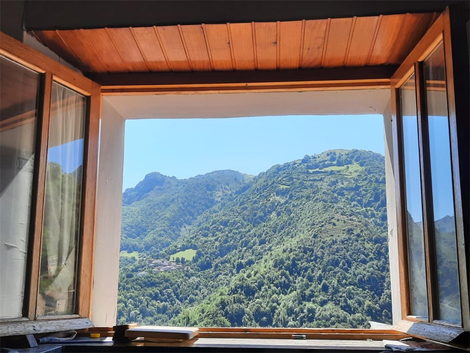 Vistas de Asturias desde casa en Interior